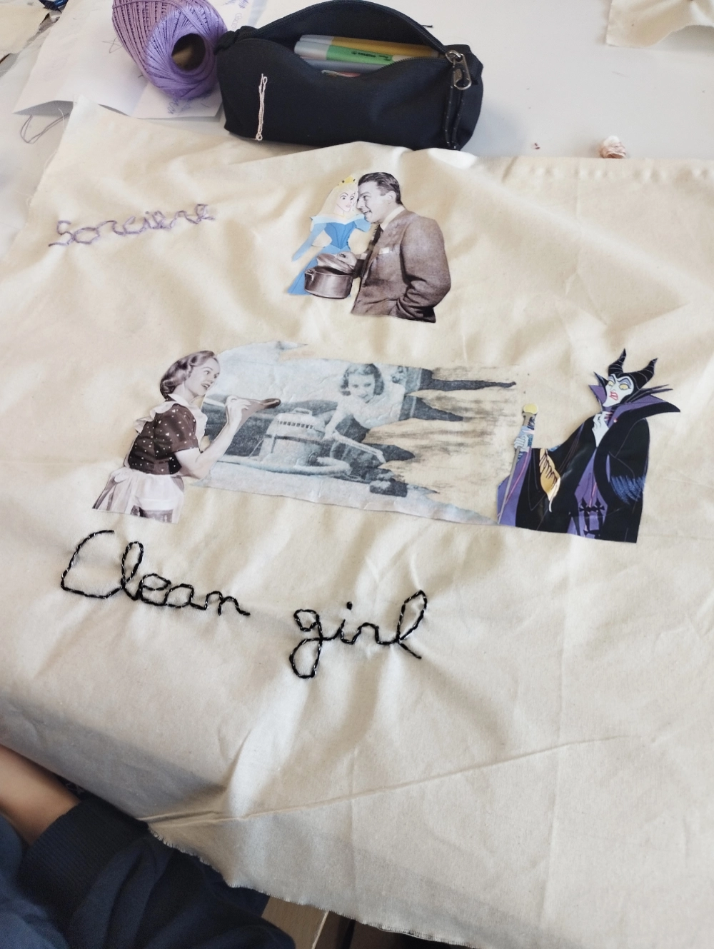 Travail de collage et broderie sur tissu