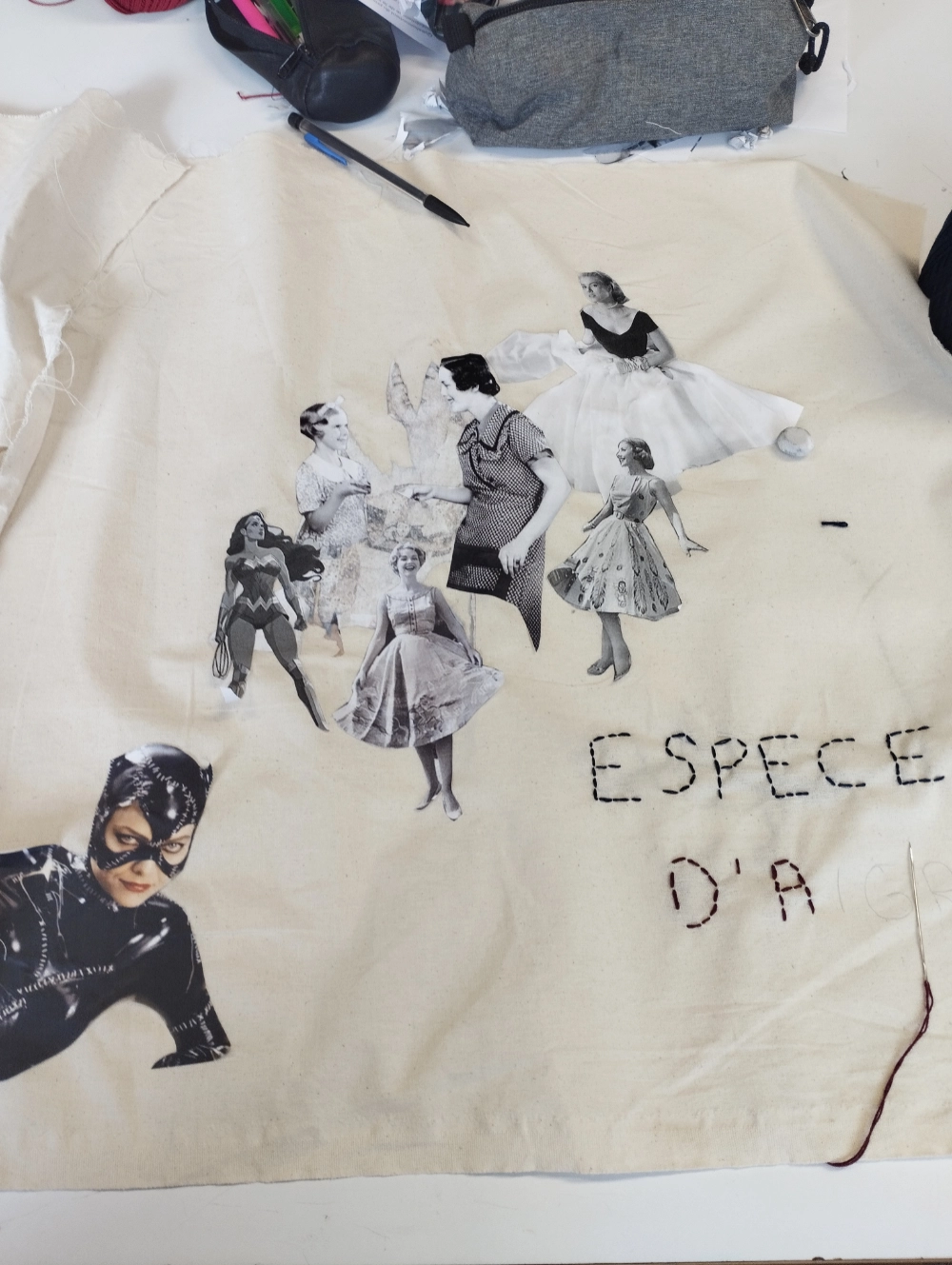 Travail de collage et broderie sur tissu